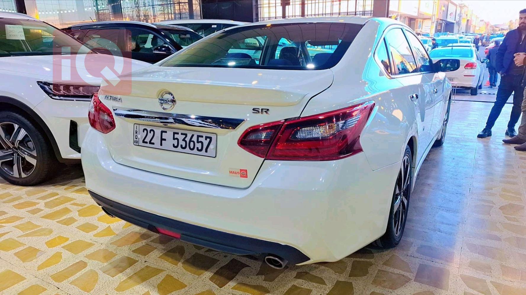 Nissan Altima